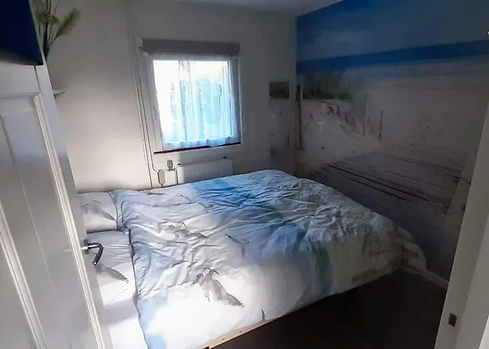 Vakantiehuis Close To The *